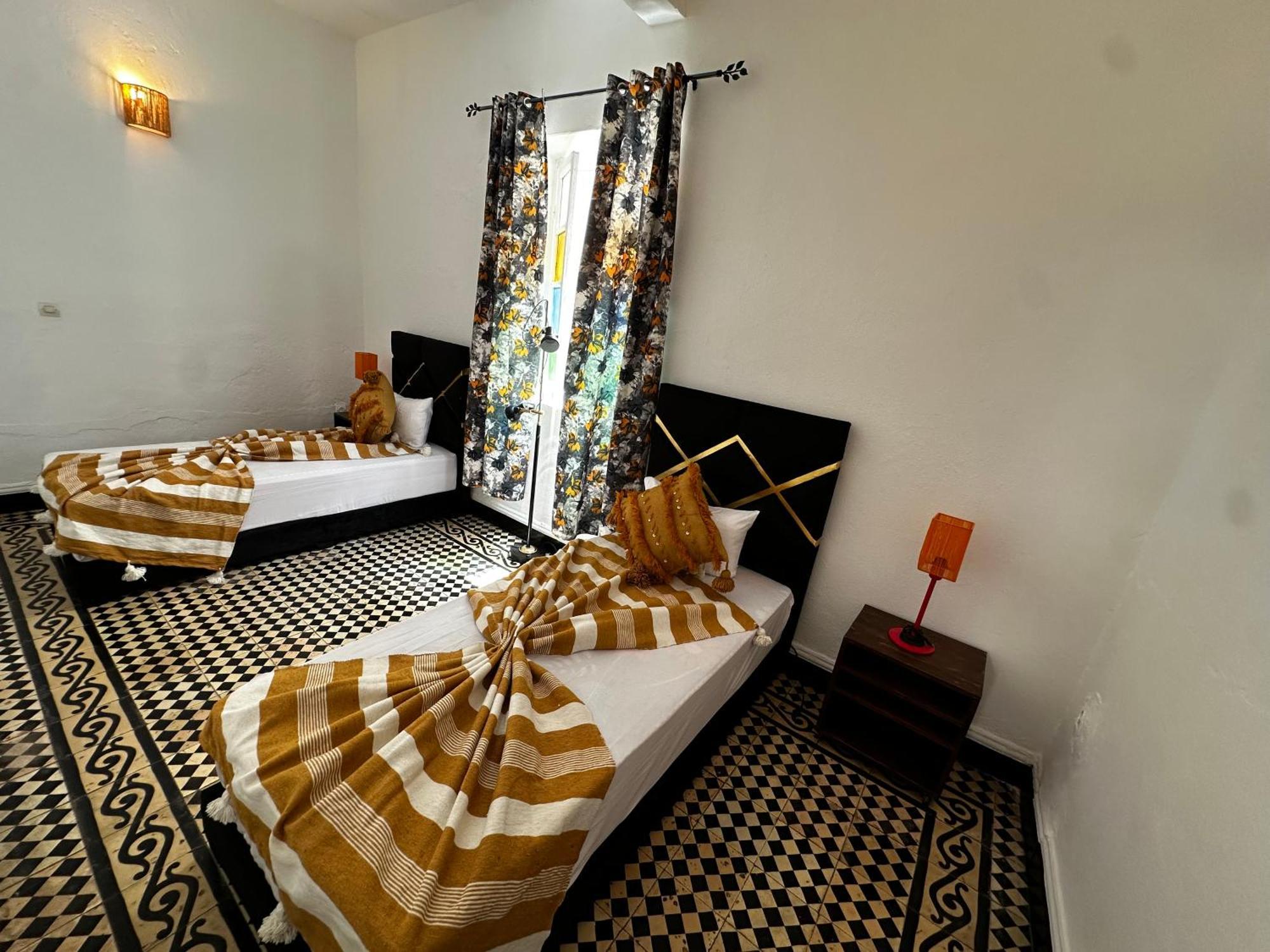 Cosy Spacious Apartments Medina Center Эс-Сувейра Экстерьер фото